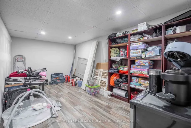 Additional image 30 of 74 Huckleberry Pl