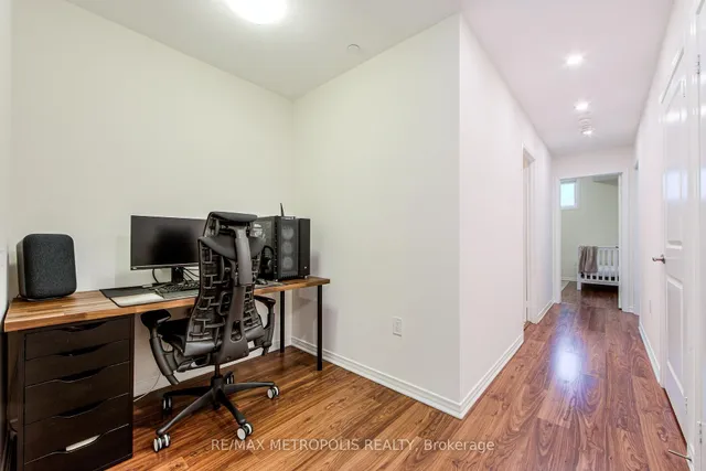 Additional image 13 of 1130 Briar Hill Ave Unit 106