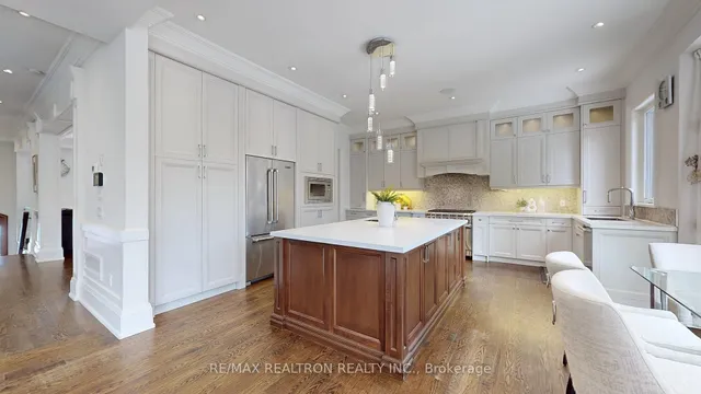 Additional image 14 of 214 Harlandale Ave