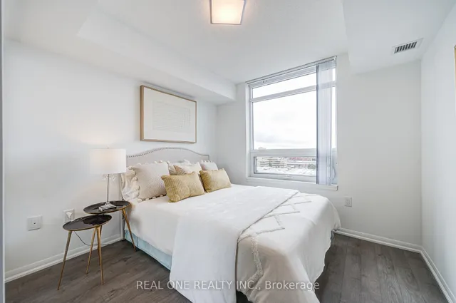 Additional image 27 of 3091 Dufferin St Unit 901