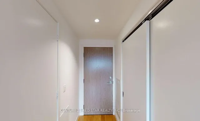 Additional image 9 of 215 Queen St Unit 703