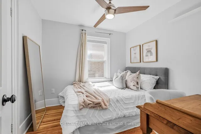 Additional image 27 of 69 Robina Ave