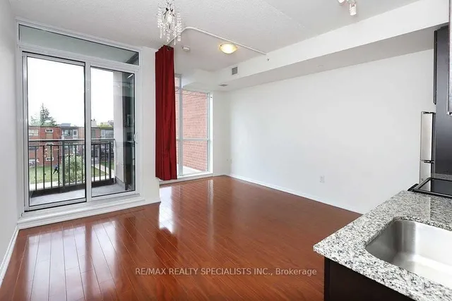 Additional image 15 of 800 Lawrence Ave Unit 216