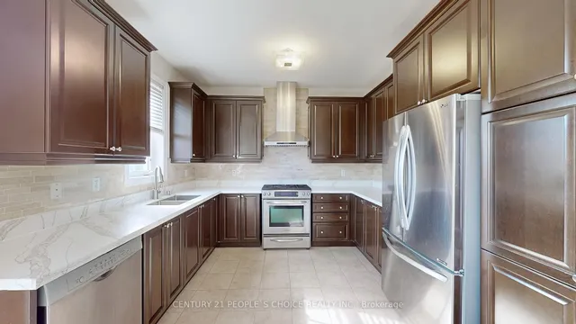 Additional image 16 of 32 Intrigue Tr