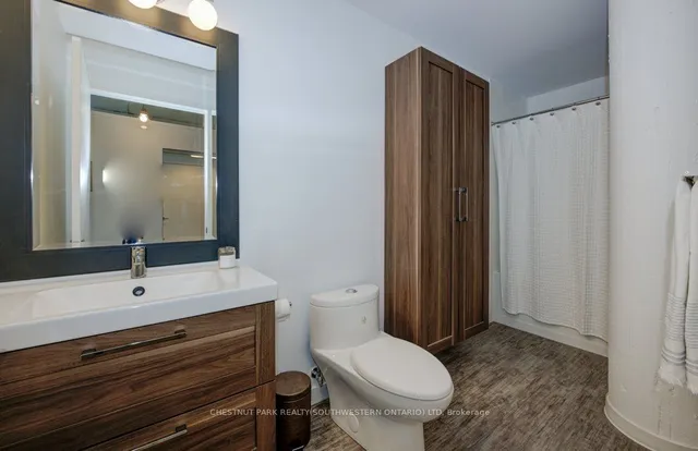 Additional image 18 of 404 King St Unit 307