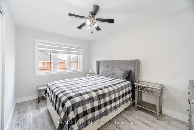 Additional image 33 of 96 Wildberry Cres