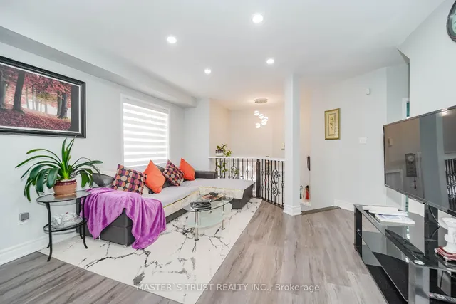 Additional image 30 of 40 Rochefort Dr