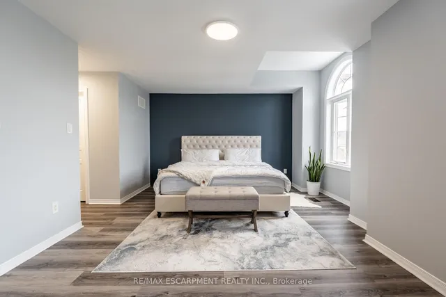 Additional image 19 of 173 Penny Lane