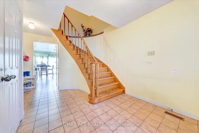 Additional image 7 of 6 Rockwood Dr