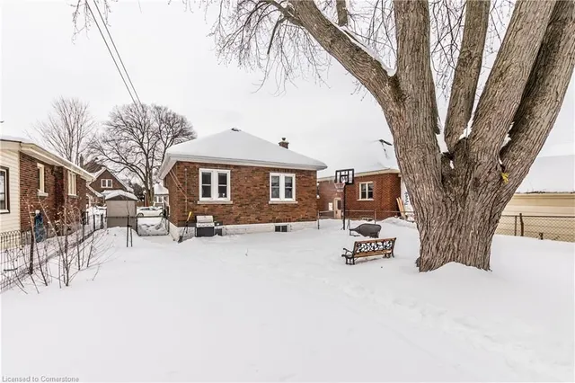 Additional image 37 of 46 Kenmore Rd