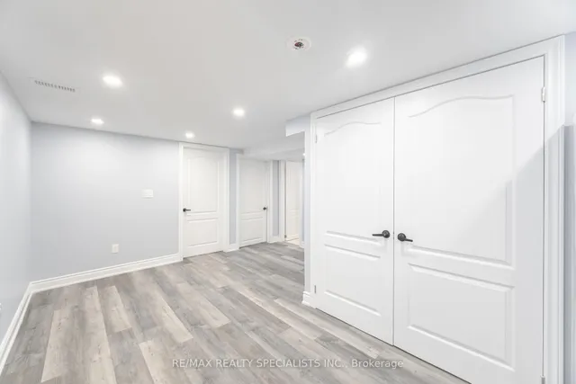 Additional image 40 of 13 Caledon Cres