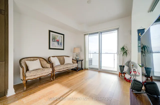 Additional image 16 of 1080 Bay St Unit 1205