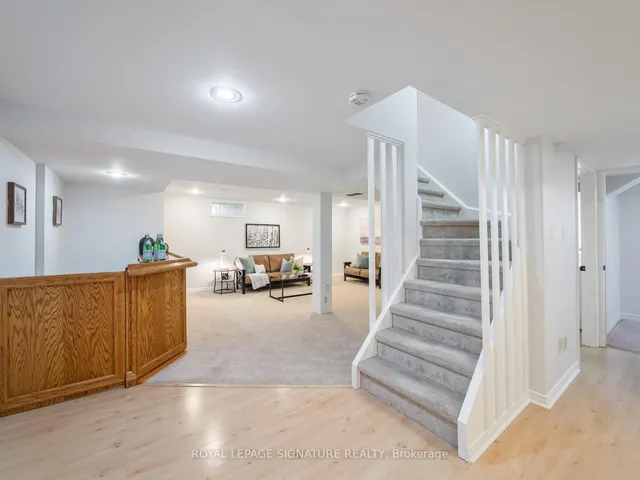 Additional image 28 of 70 Blue Anchor Tr