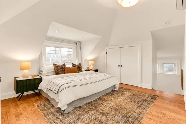 Additional image 31 of 119 Glenview Ave