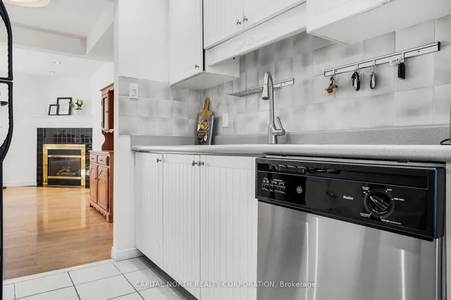 Additional image 6 of 618 Barton St Unit 9