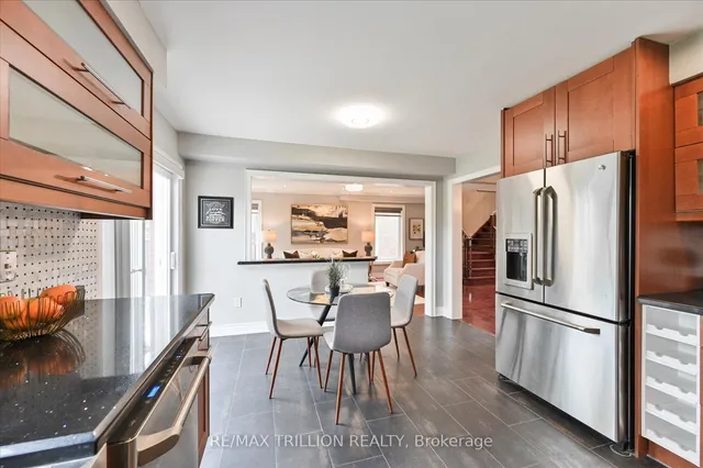 Additional image 15 of 611 Staines Rd