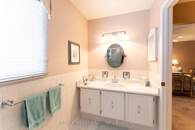 Additional image 23 of 67 Hornshill Dr