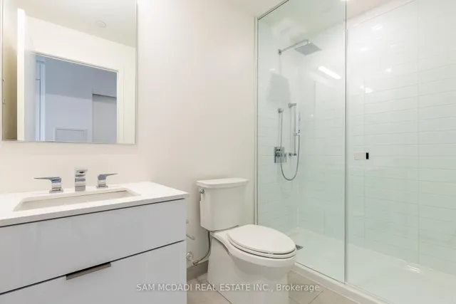 Additional image 17 of 20 Lombard St Unit 3608