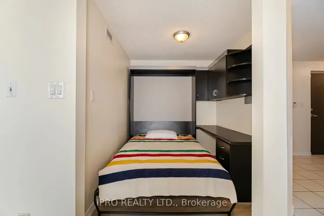 Additional image 16 of 9 George St Unit 2405
