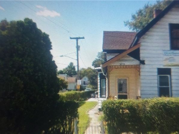 3278 W 44th St, Cleveland, OH 44109