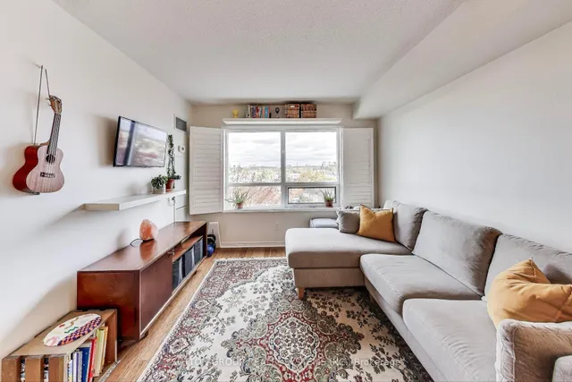 Additional image 12 of 60 Heintzman St Unit 728