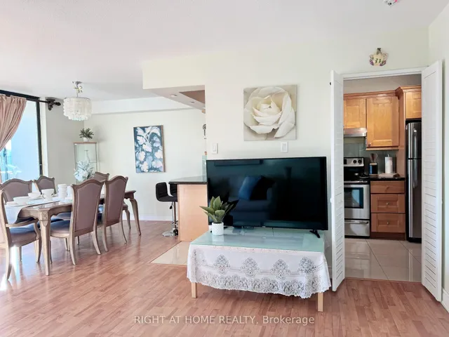 Additional image 6 of 260 Seneca Hill Dr Unit 505