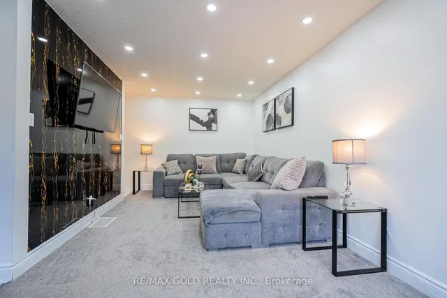 Additional image 5 of 445 Pioneer Dr Unit 4