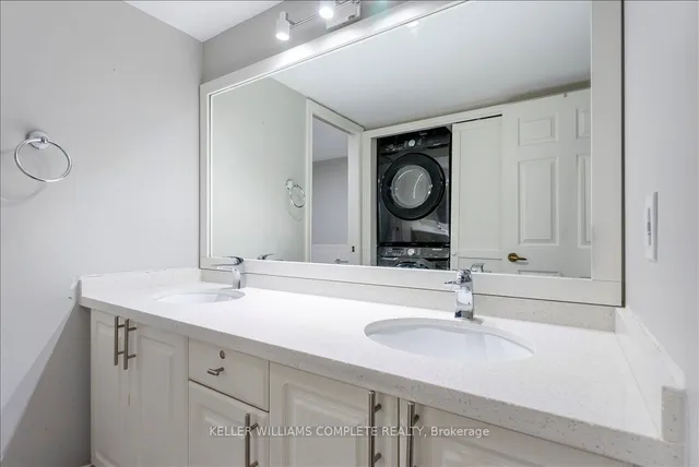 Additional image 17 of 2010 CLEAVER Ave Unit 211