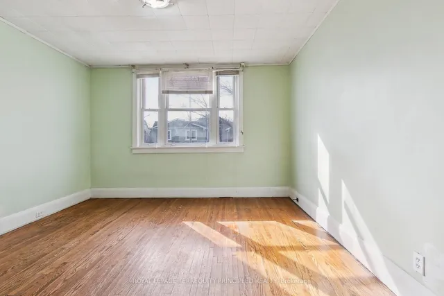 Additional image 19 of 538 Milverton Blvd