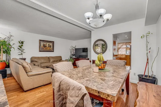 Additional image 17 of 27 Bradstone Sq