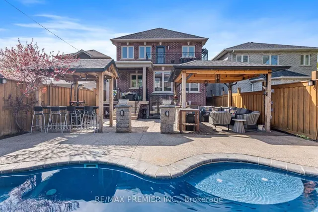 Additional image 41 of 1166 Glengrove Ave