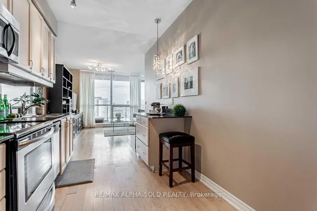 Additional image 12 of 2885 Bayview Ave Unit 1126