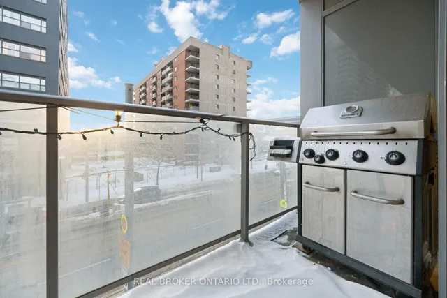 Additional image 27 of 95 Bathurst St Unit 222