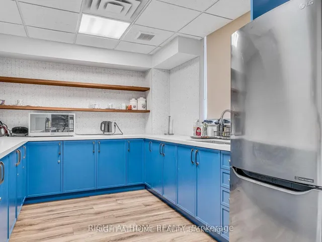 Additional image 37 of 650 Lawrence Ave Unit 646