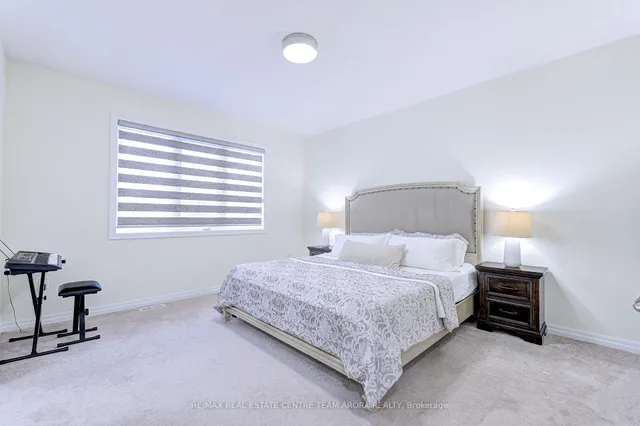 Additional image 24 of 194 Zachary Cres