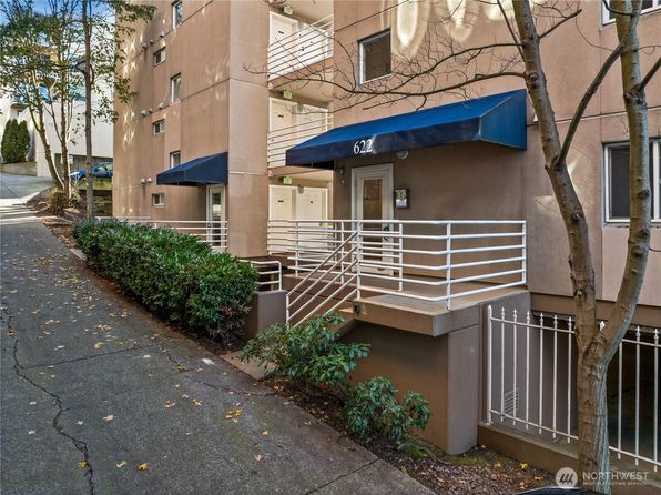 622 6th Avenue W UNIT 302, Seattle, WA 98119