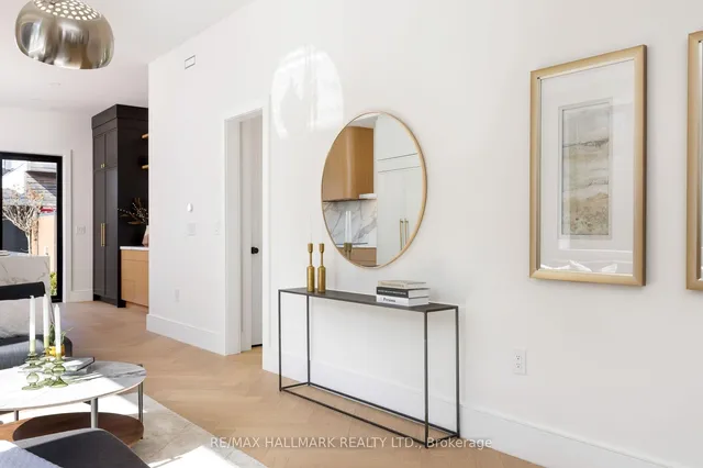 Additional image 3 of 108 Crawford St