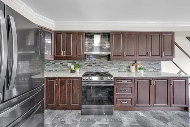 Additional image 32 of 19 Grosbeak Cres