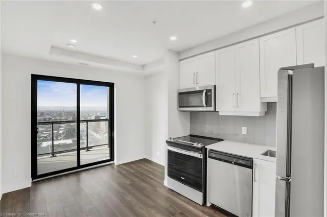 Additional image 8 of 15 Queen St Unit 1204