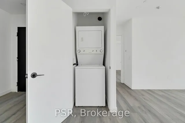 Additional image 23 of 61 Orchard Park Unit 201