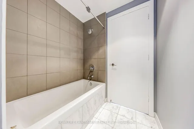 Additional image 18 of 33 Charles St Unit 1405