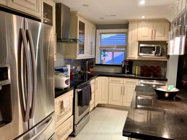 Additional image 5 of 72 Mendota Rd