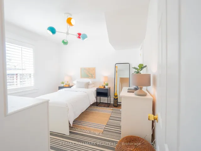 Additional image 27 of 163 Browning Ave