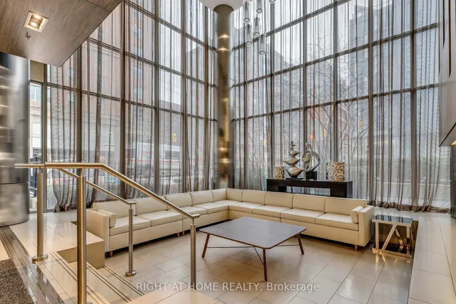 Additional image 2 of 320 Richmond St Unit 305