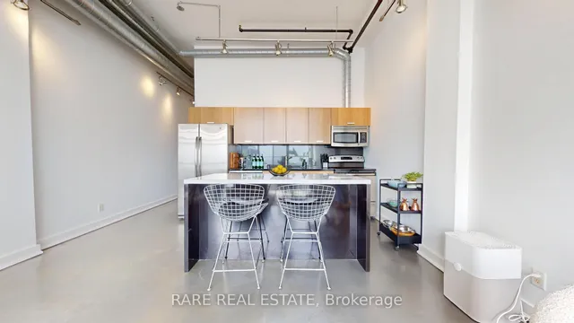 Additional image 8 of 43 Hanna Ave Unit 714