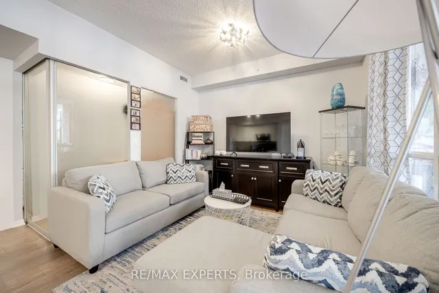 Additional image 8 of 830 Lawrence Ave Unit 231