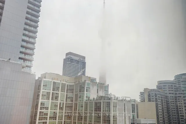 Additional image 40 of 393 King St Unit 808