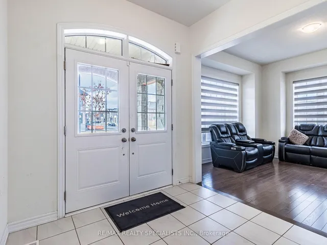 Additional image 7 of 37 Peak Dr