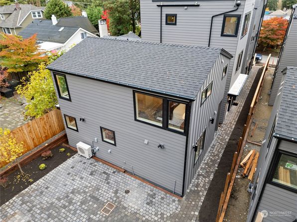 1257 NE 100th Street, Seattle, WA 98125