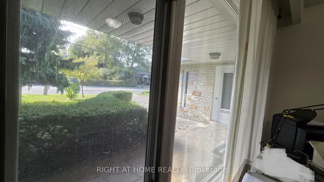 Additional image 12 of 236 York Mills Rd